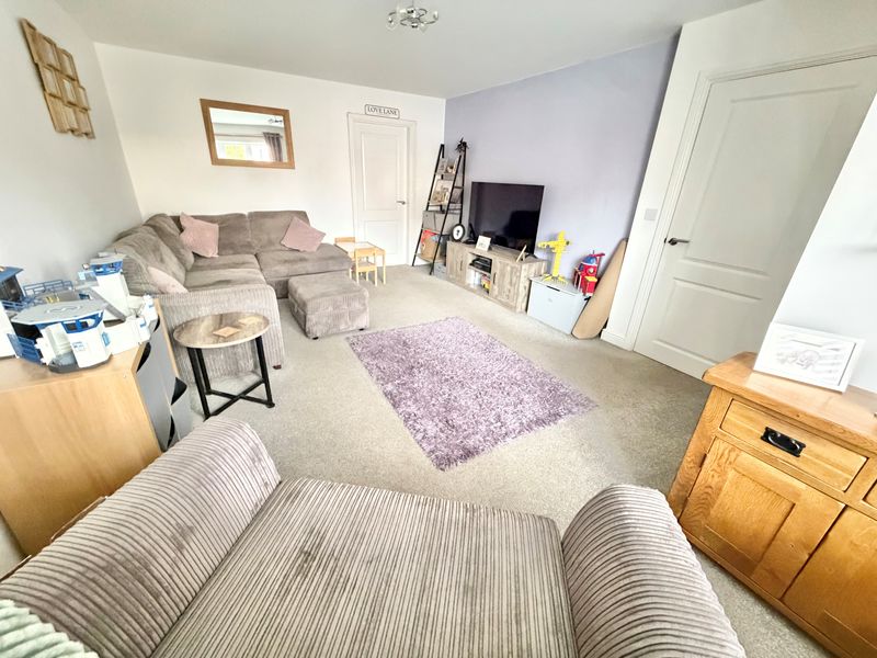 Longbank Court Rossmore
